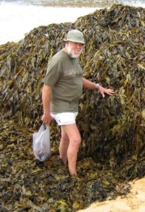 phil-in-kelp-jpg-opt450x658o00s450x658